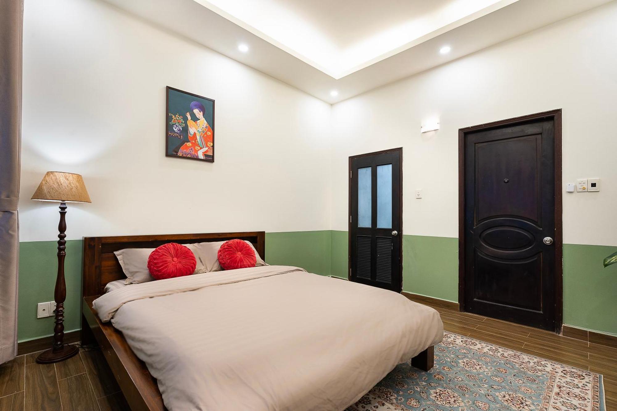 A Little Saigon Hotel - Bui Vien Walking Street Ho Chi Minh City Exterior photo