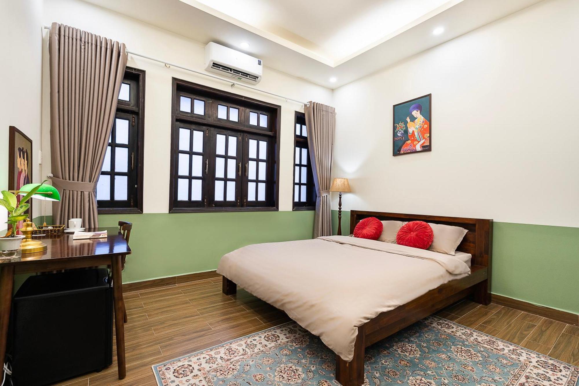 A Little Saigon Hotel - Bui Vien Walking Street Ho Chi Minh City Exterior photo