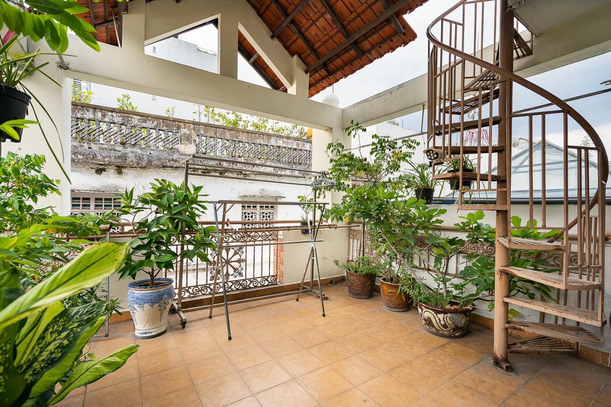 A Little Saigon Hotel - Bui Vien Walking Street Ho Chi Minh City Exterior photo